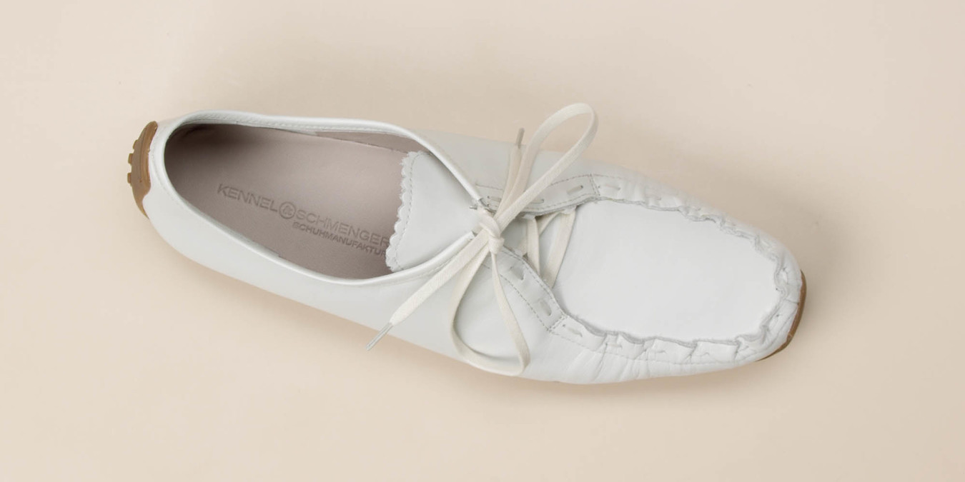 Schnürschuh weiß 156179900307