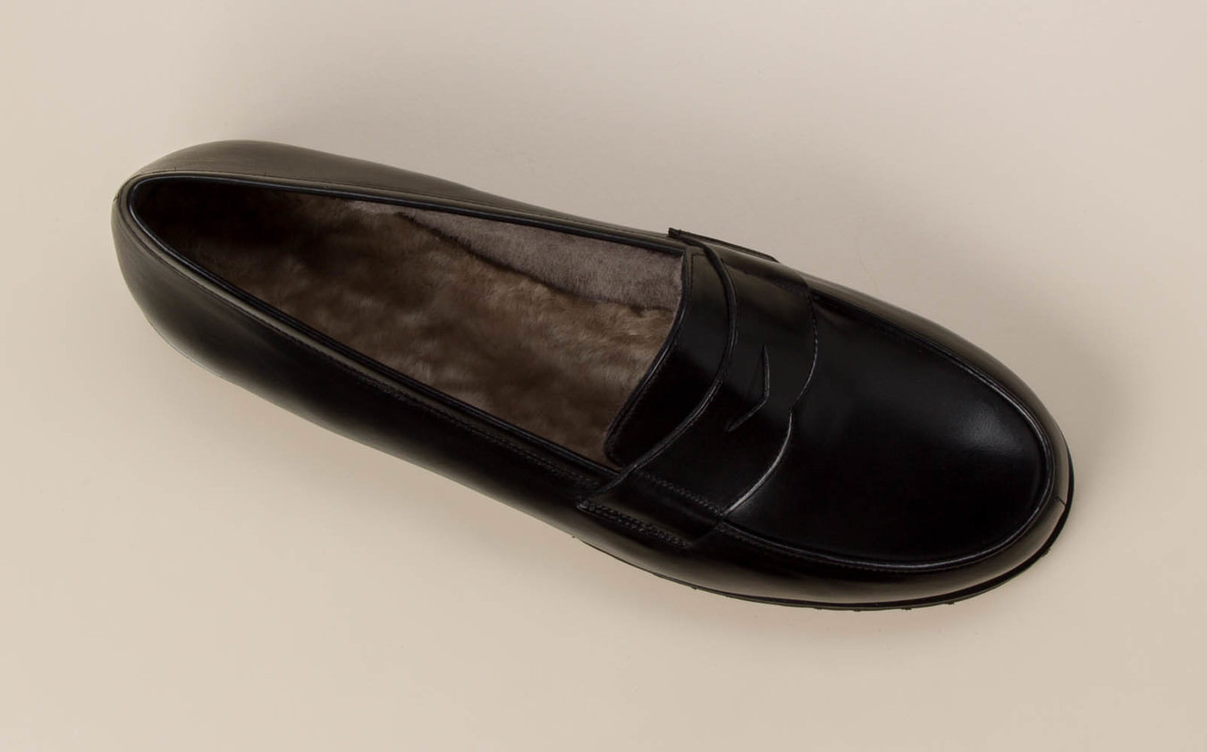 Slipper schwarz 181100905107