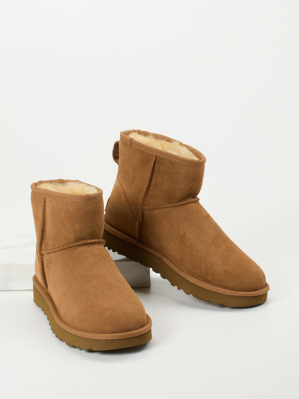 Stiefelette Classic Mini braun 1811229000604
