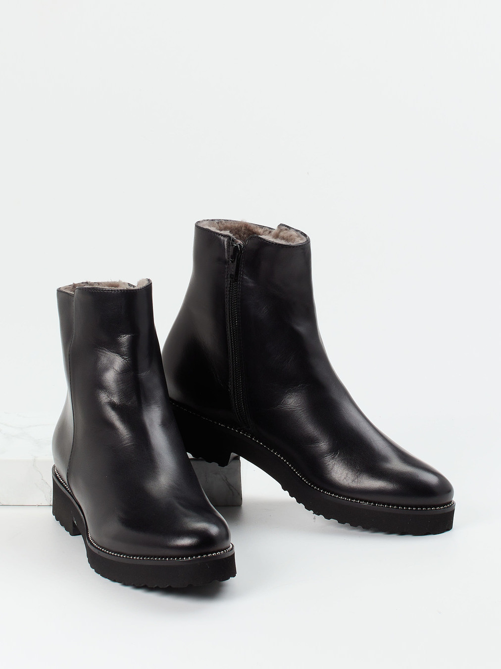 Stiefelette schwarz 1833009001304