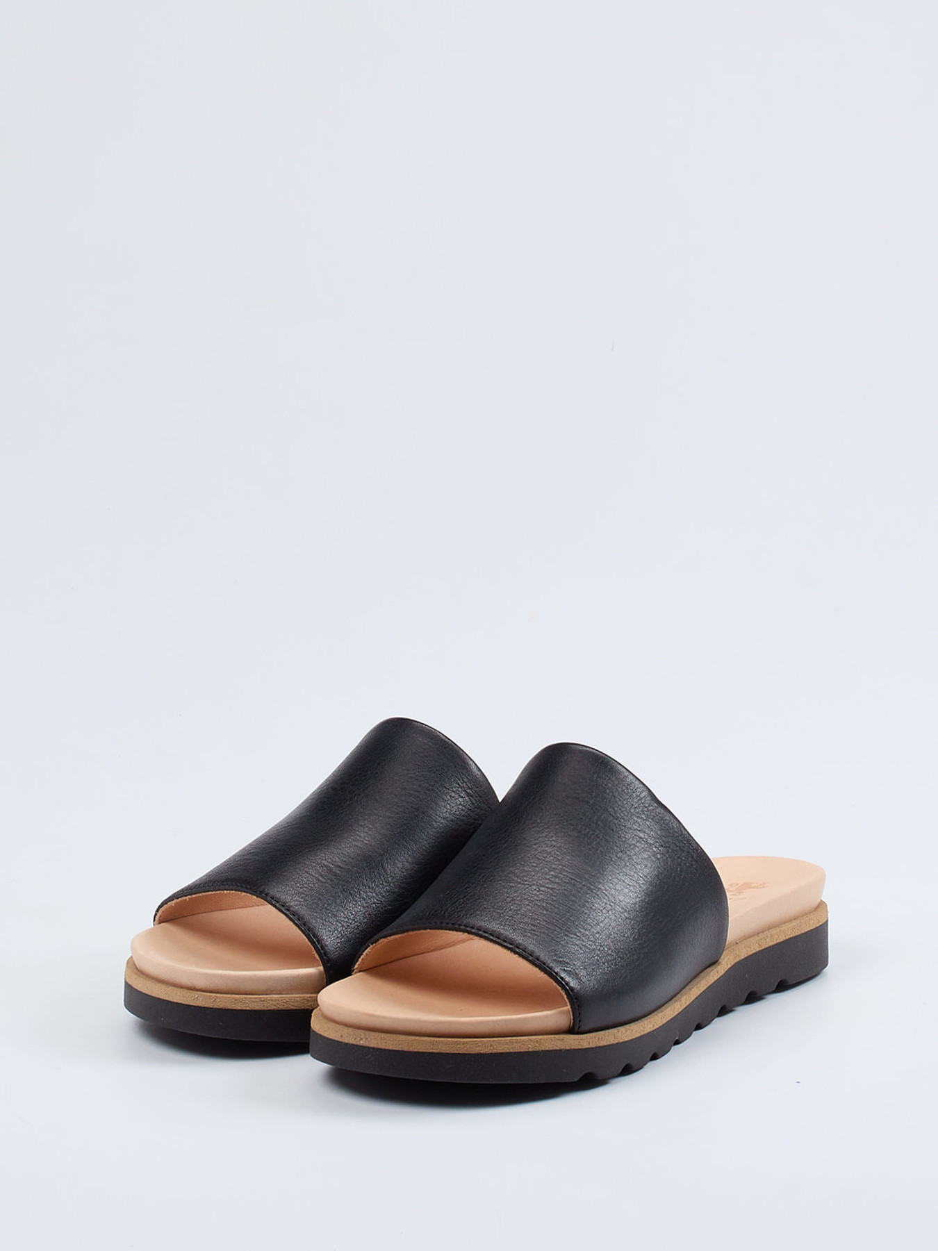 Pantolette schwarz 2100009004502