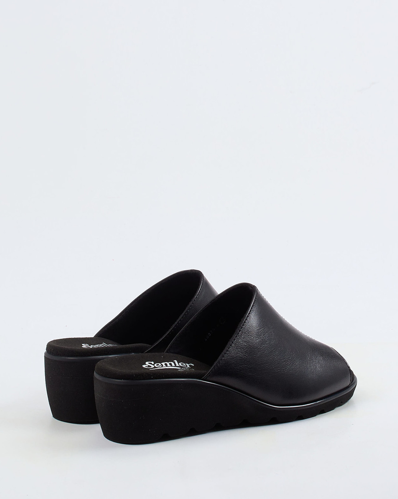 Pantolette schwarz 2102009000403