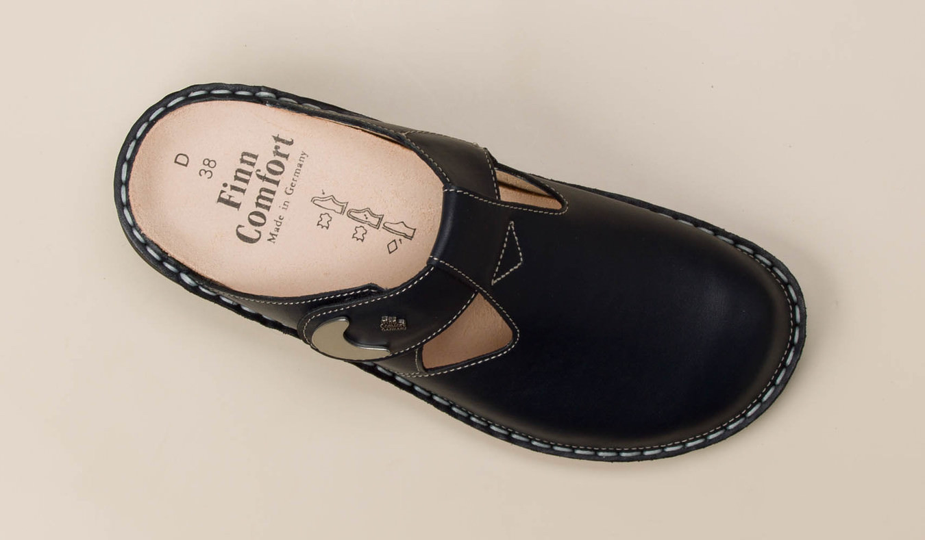 Pantolette blau 215110901107