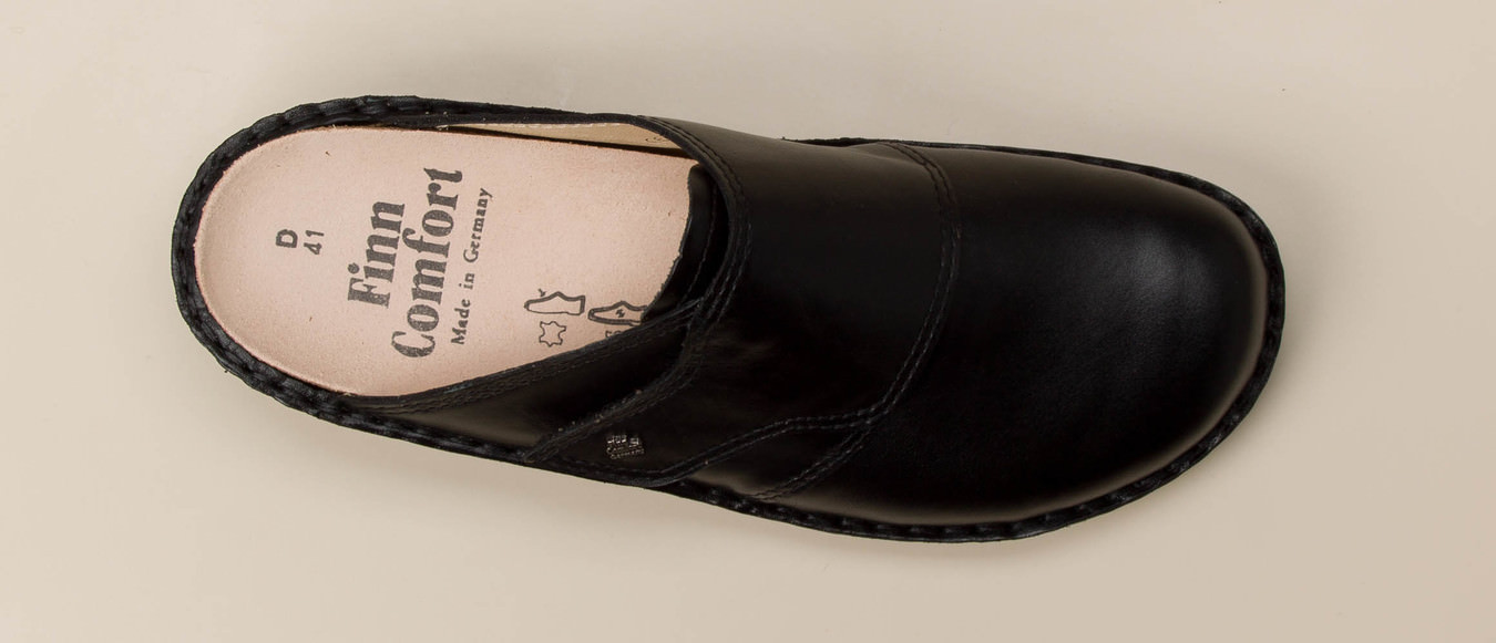 Pantolette AUSSEE schwarz 215300903207