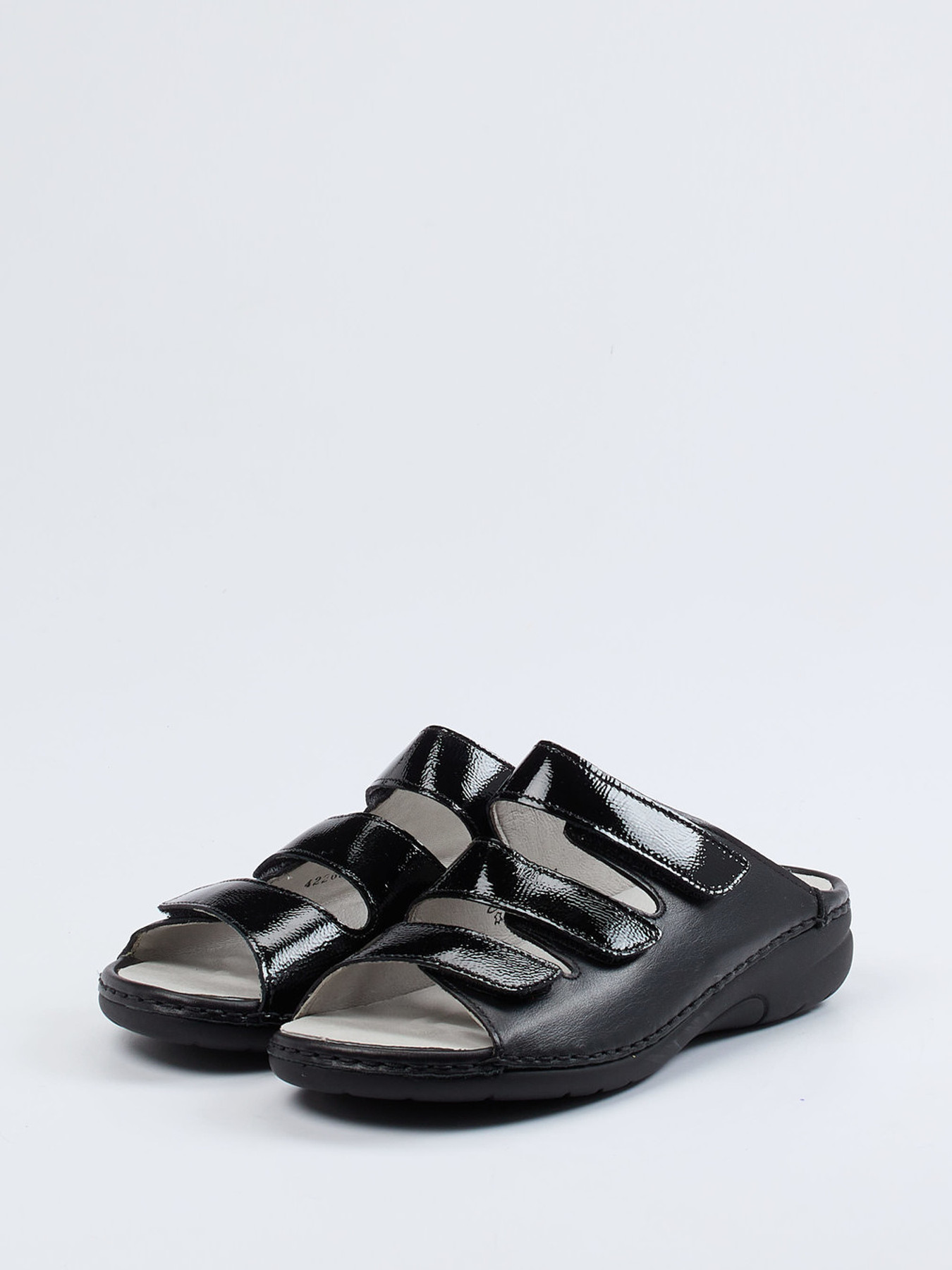 Pantolette schwarz 2153009003902