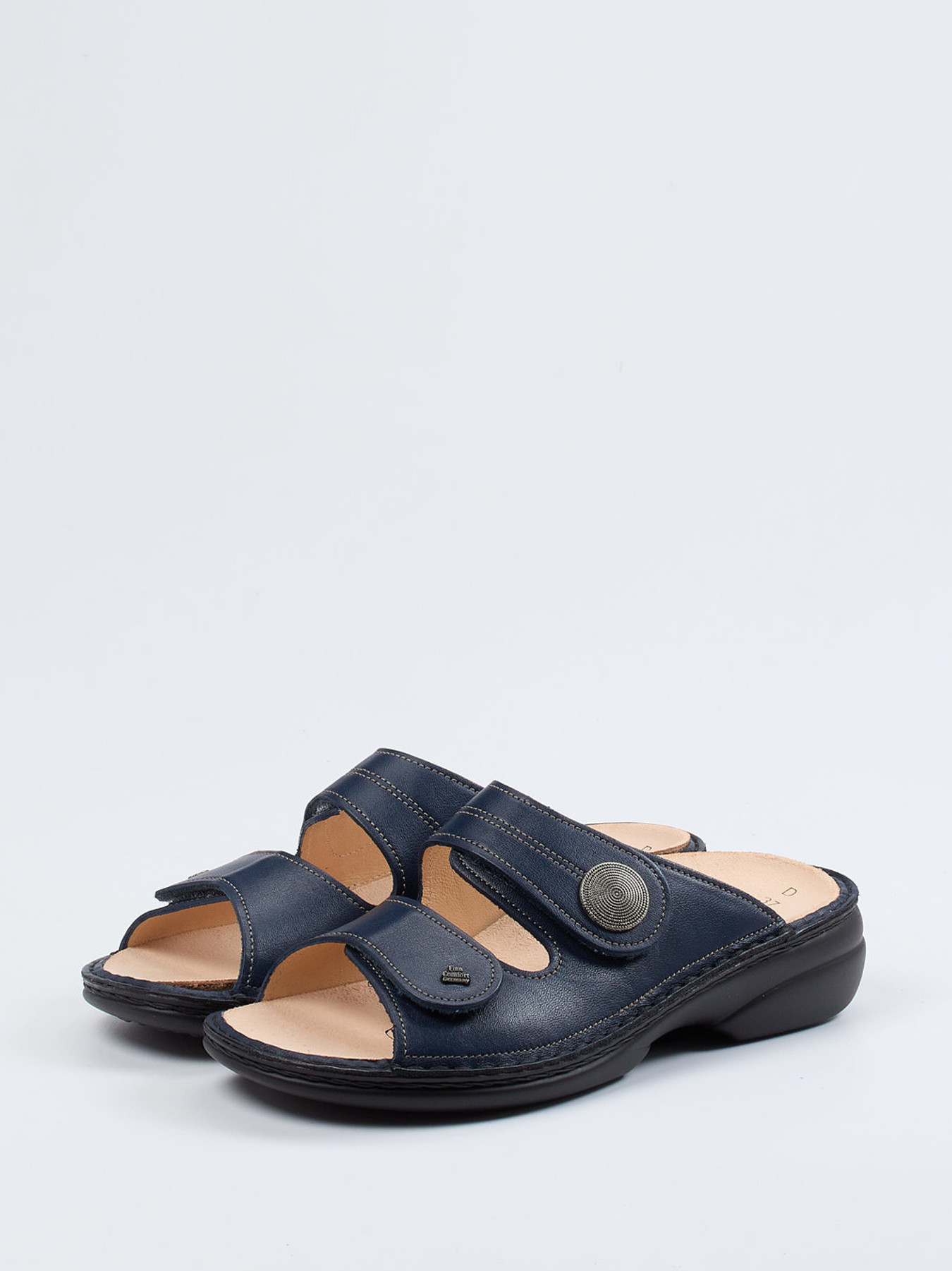 Pantolette blau 2153109000502