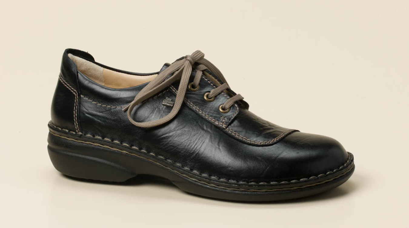 Schnürschuh schwarz 265300919406