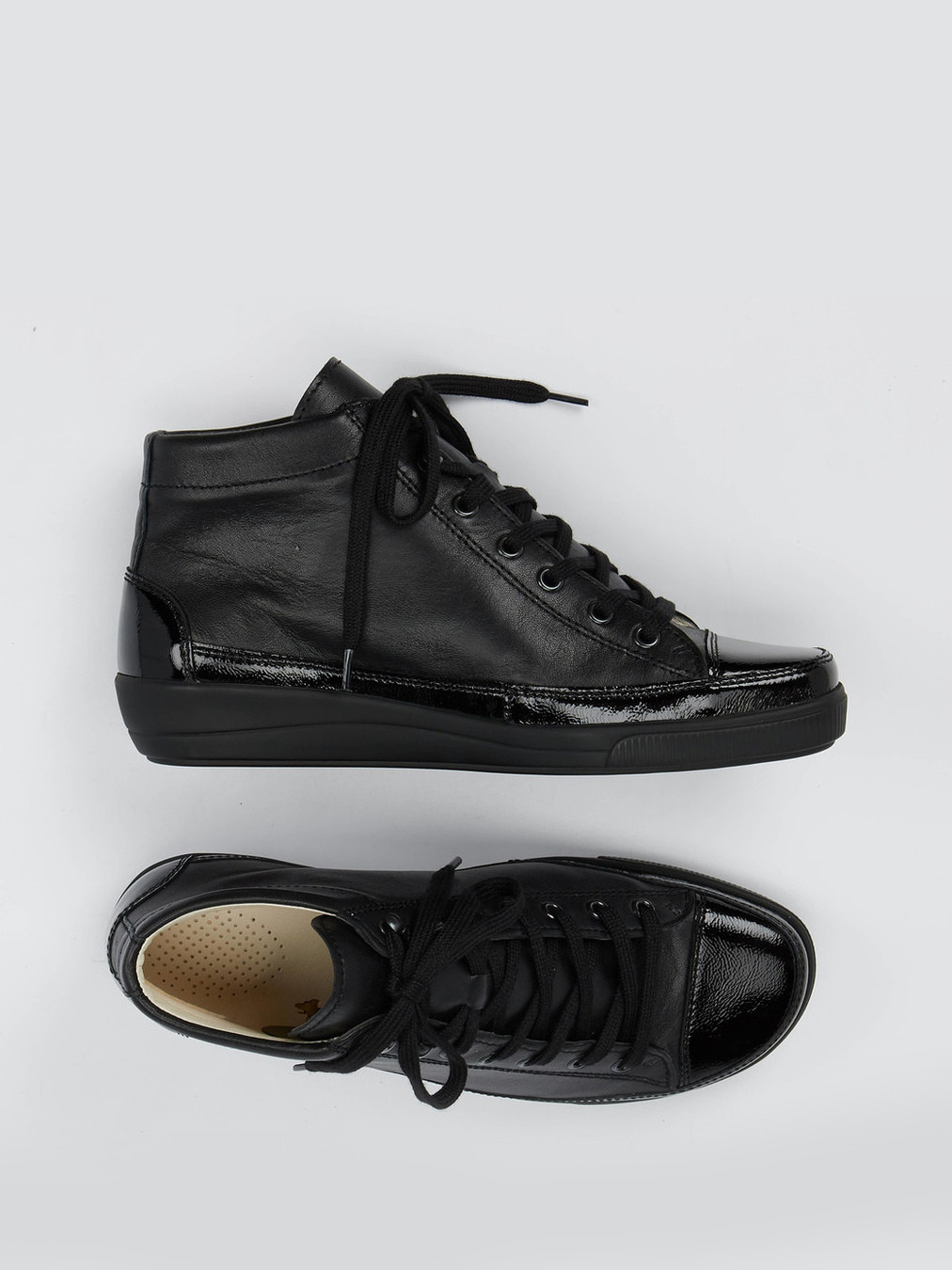 Stiefelette schwarz 2751009001204.jpeg