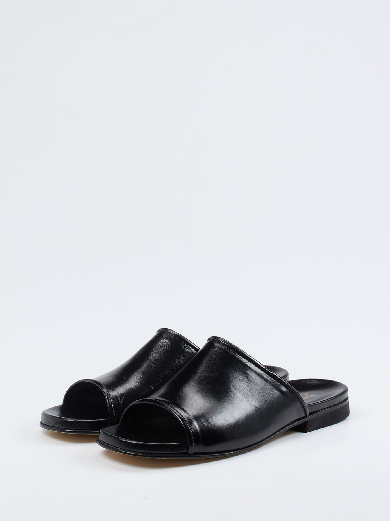 Pantolette schwarz 4100009000302