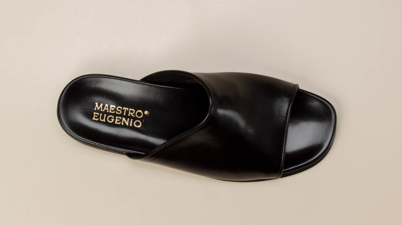 Pantolette schwarz 410000900307