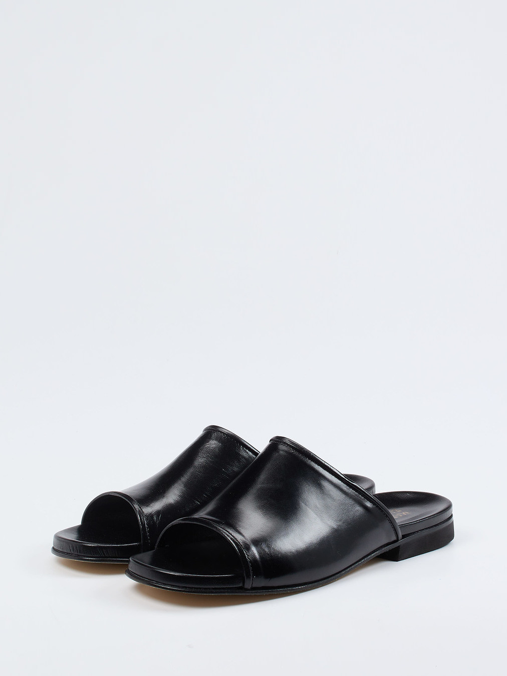 Pantolette schwarz 4100009000302