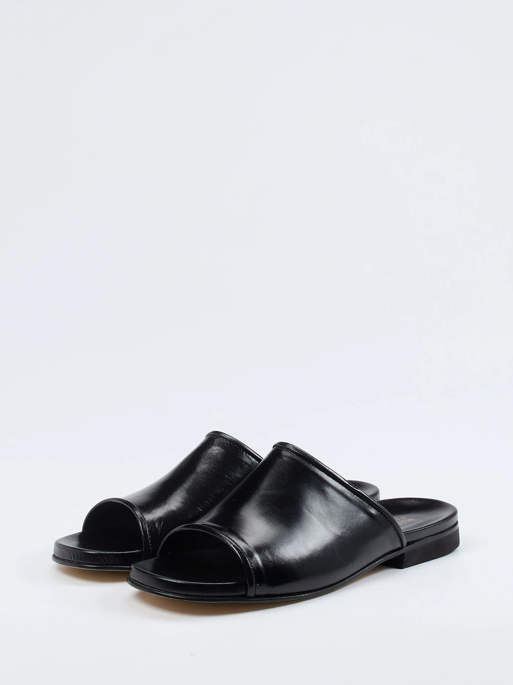 Pantolette schwarz 4100009000302