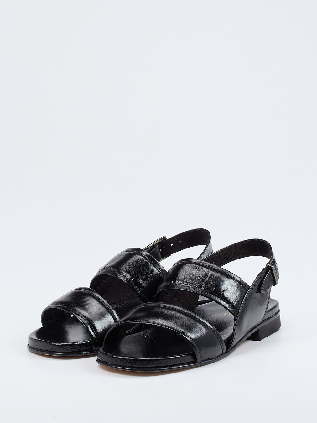 Sandale schwarz 4200009000702