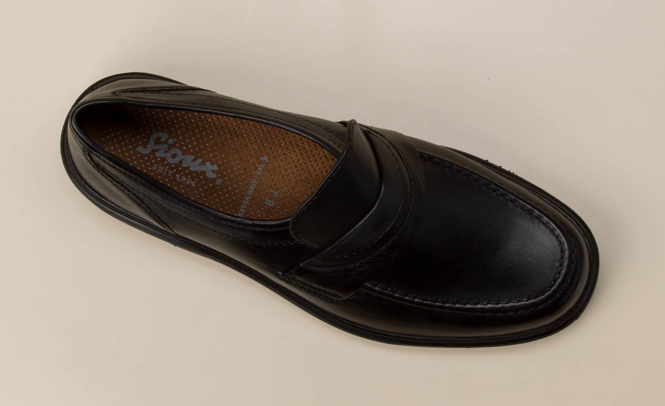 Slipper PERU schwarz 4551009001J07