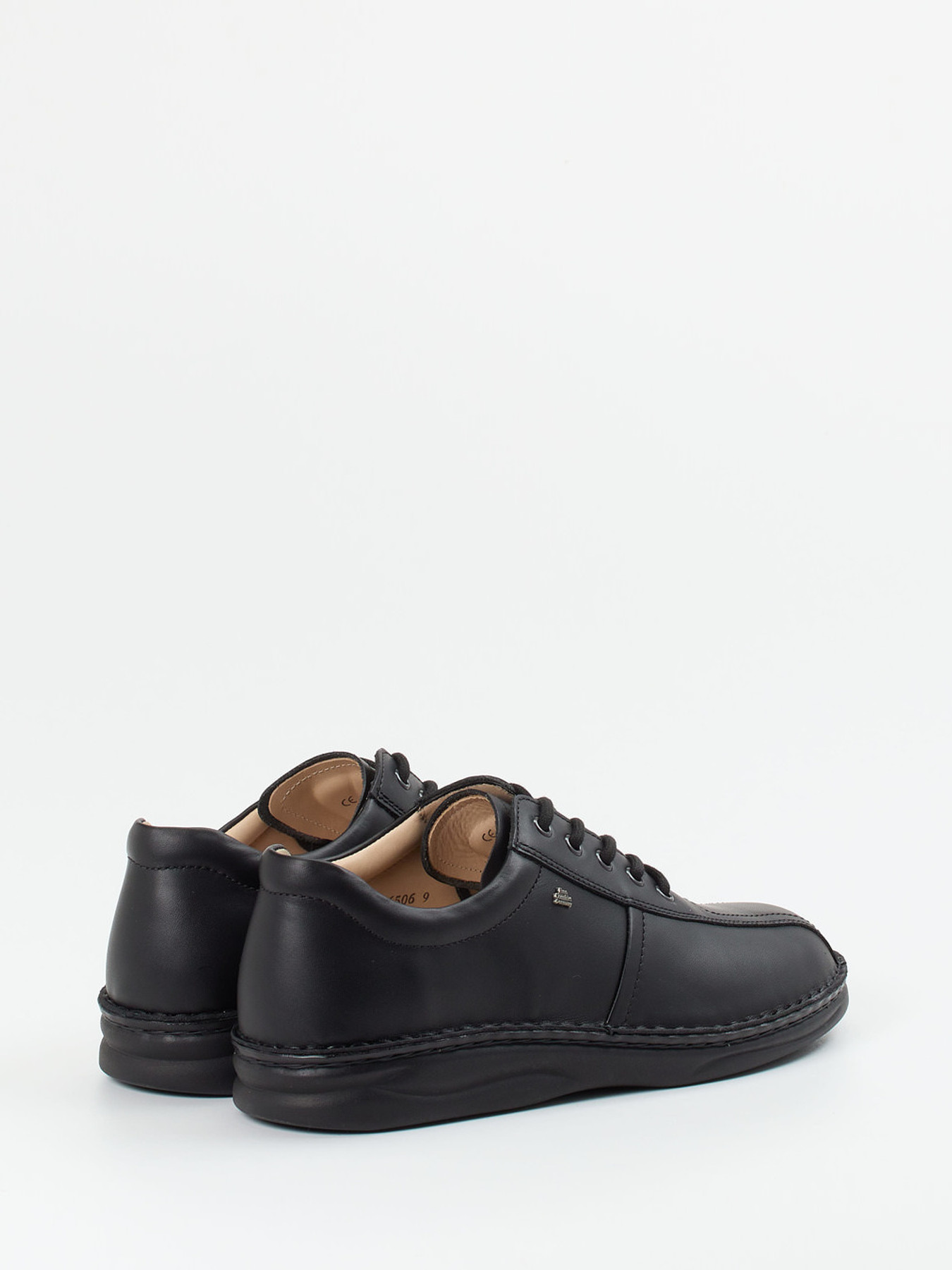 Schnürschuh schwarz 4610009057303