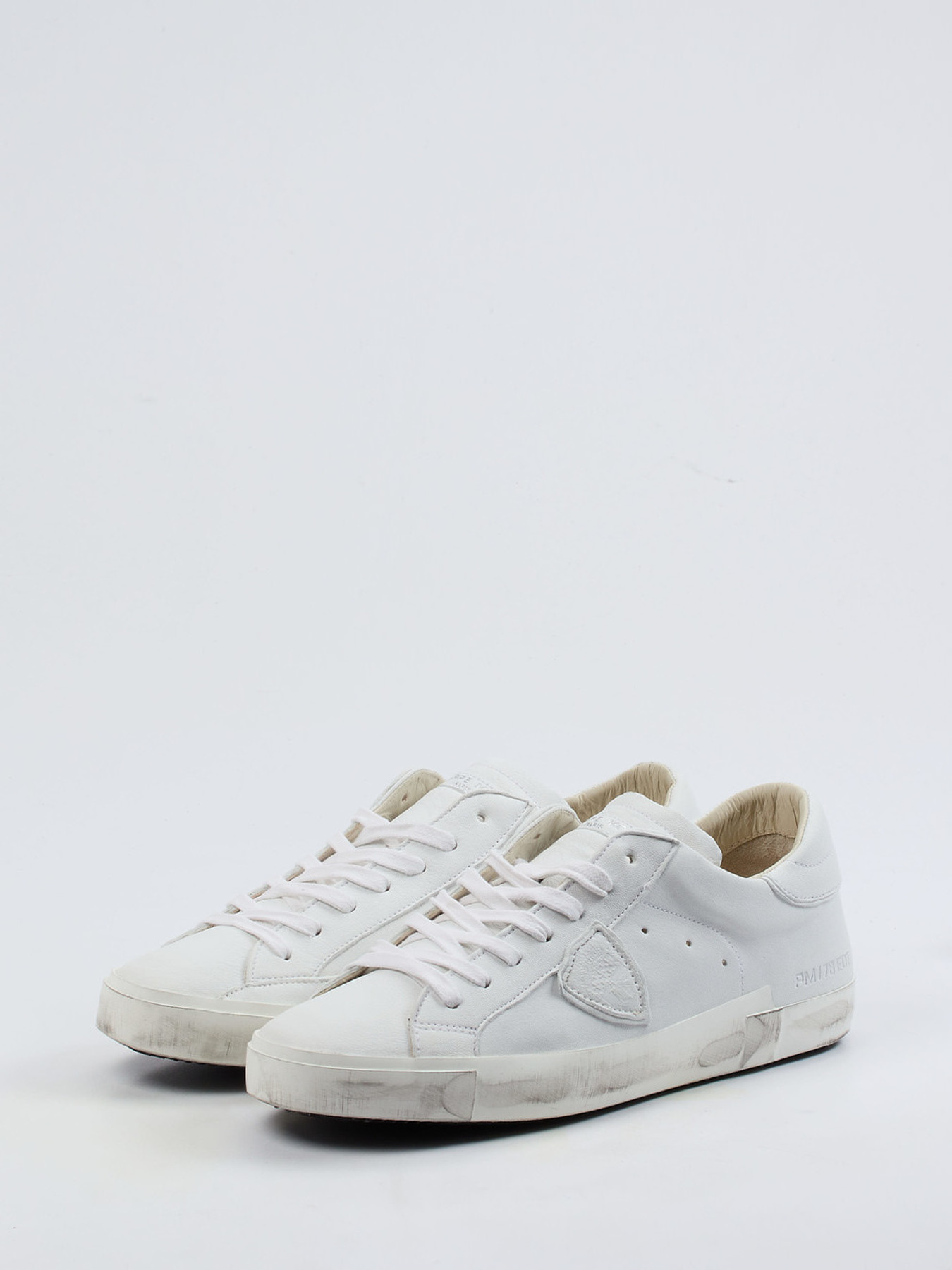 Sneaker weiß 4661799022002