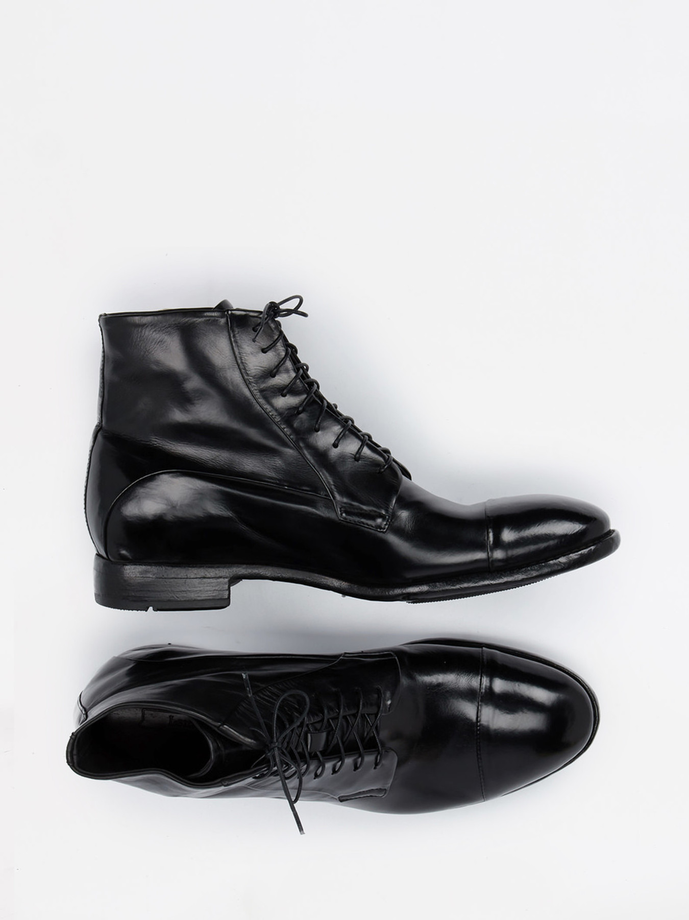 Boots schwarz 4700009000804