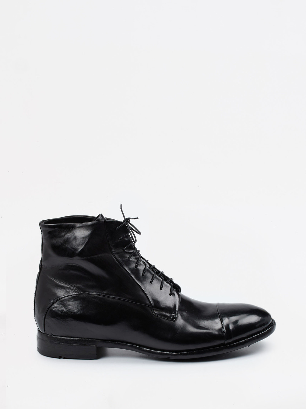 Boots schwarz 4700009000801