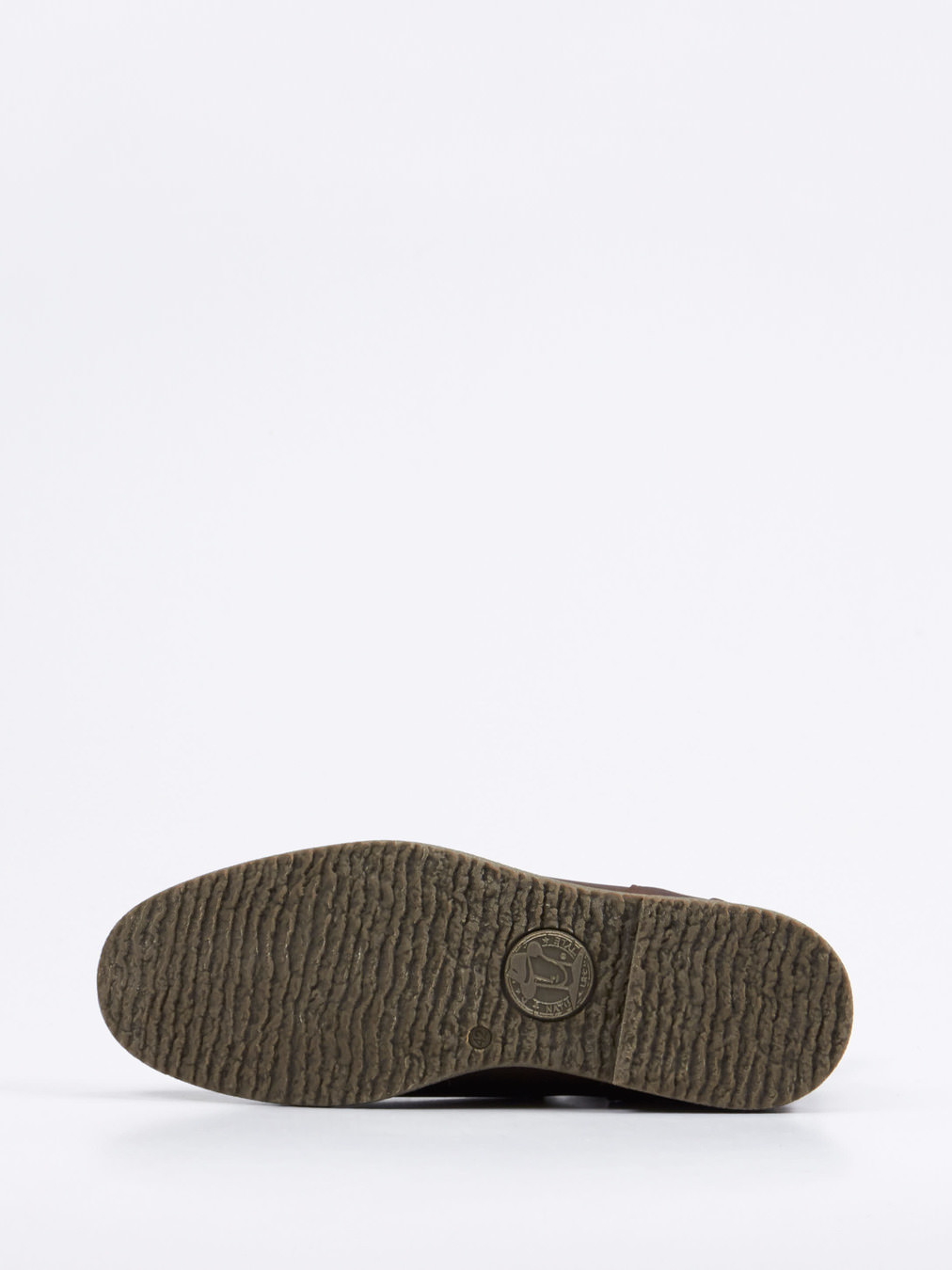 Chelsea braun 4811229000505