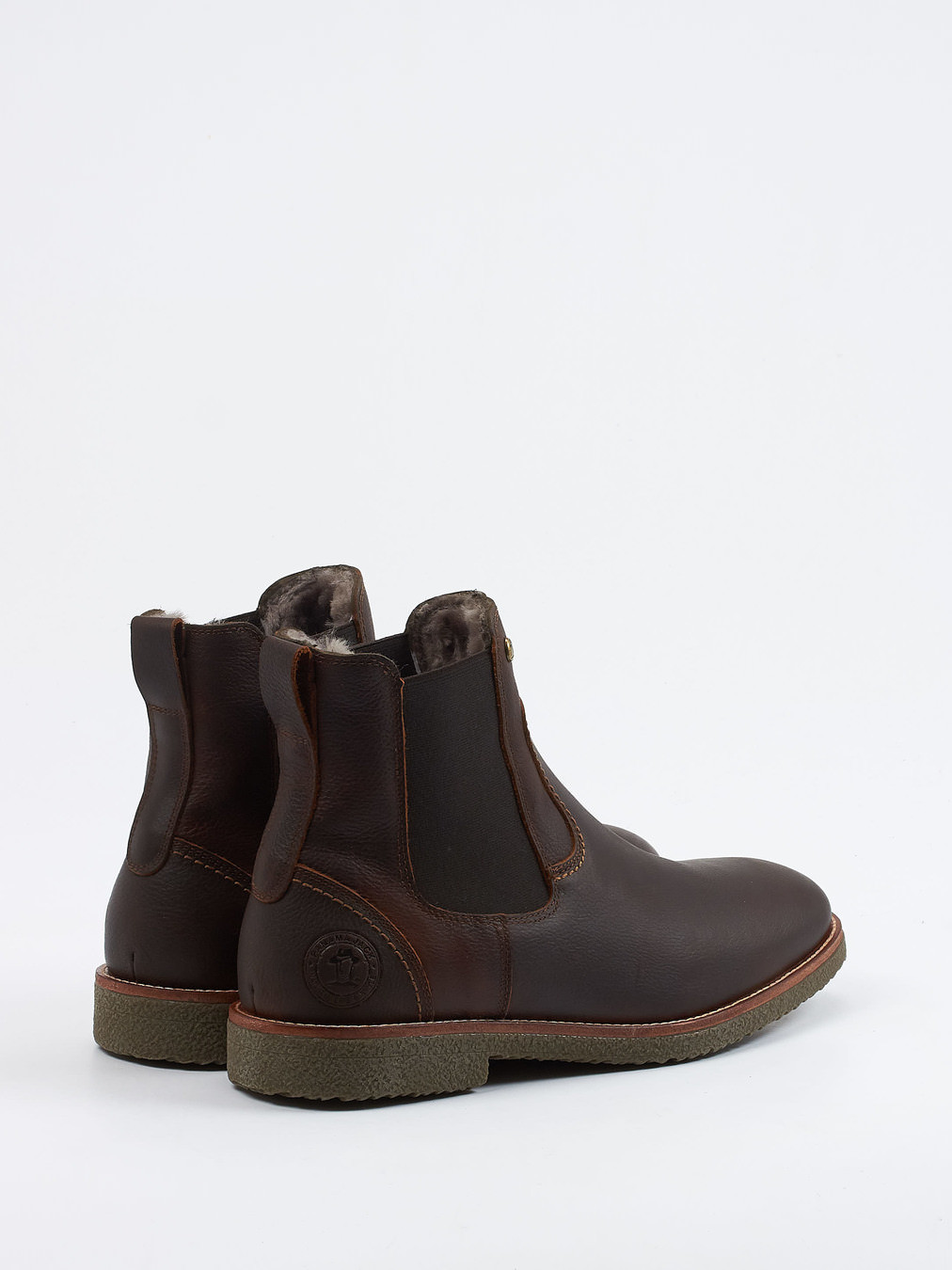 Chelsea braun 4811229000503