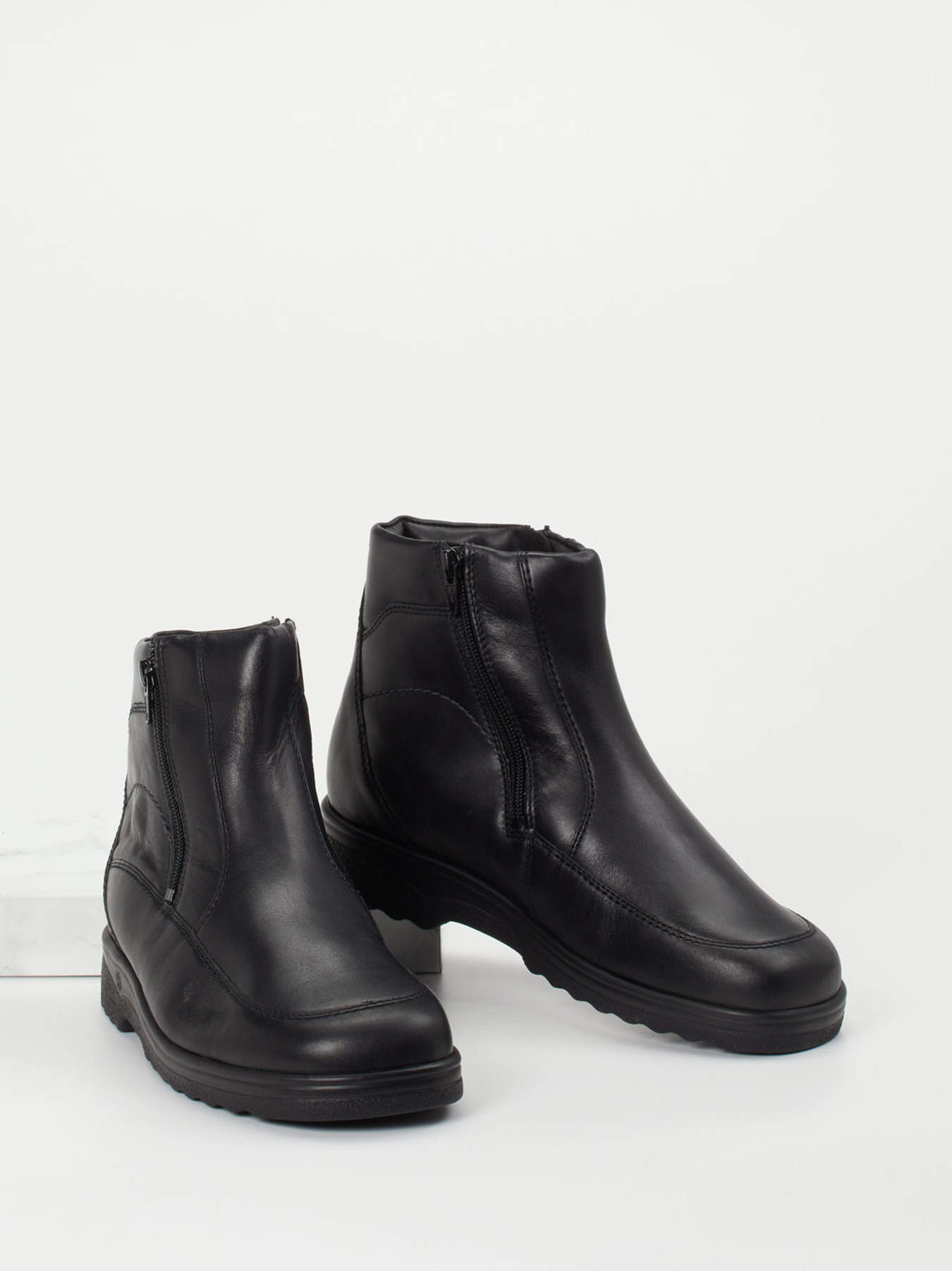 Boots schwarz 4823009000204