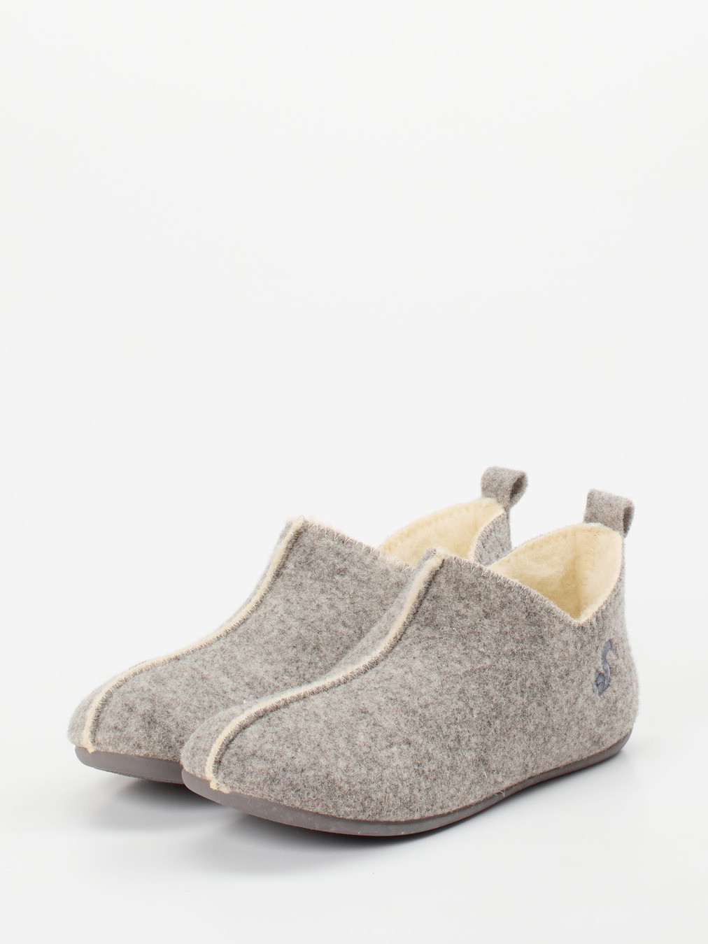 Hausschuh grau 7172459000302