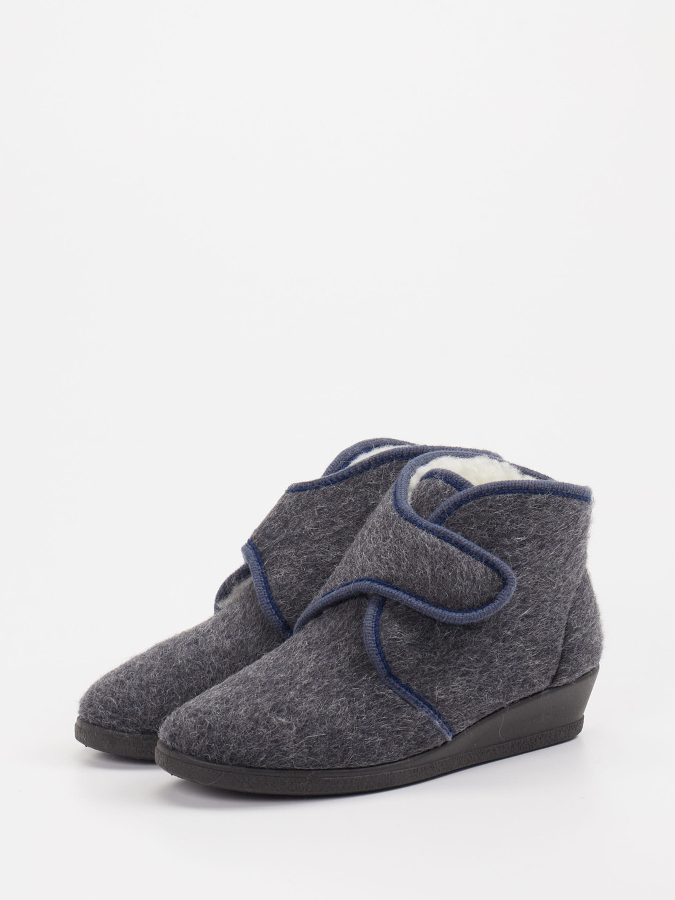 Hausschuh blau 7173109000902