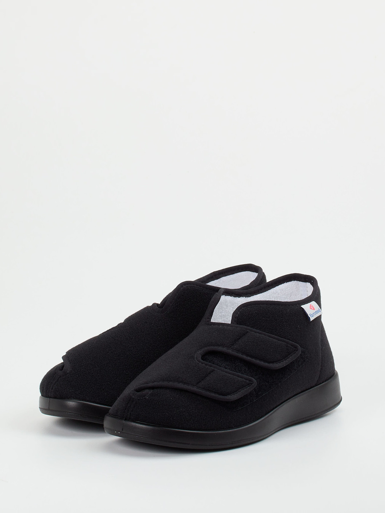 Hausschuhe schwarz 7313009000102