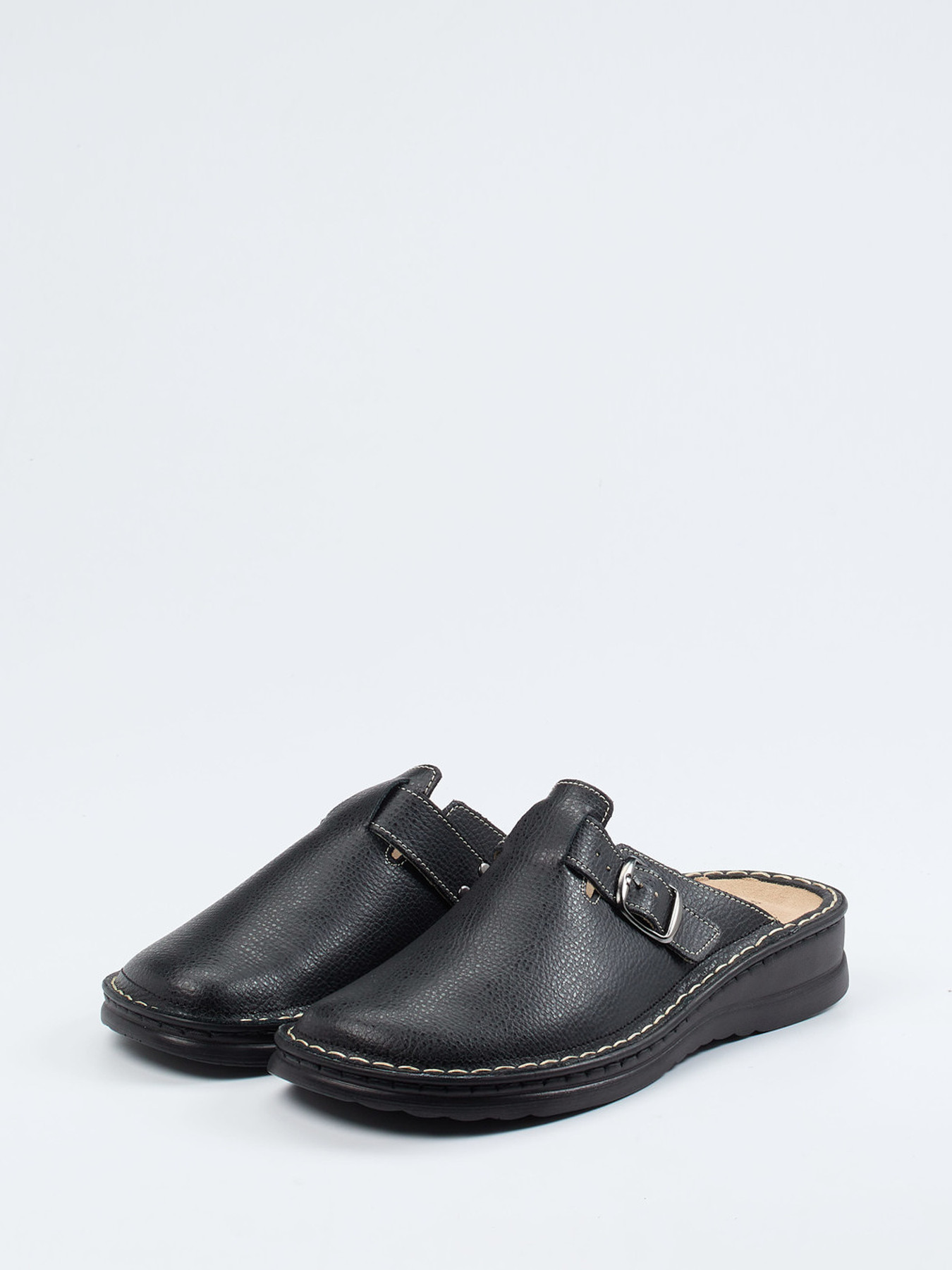 Pantolette schwarz 7403009000202