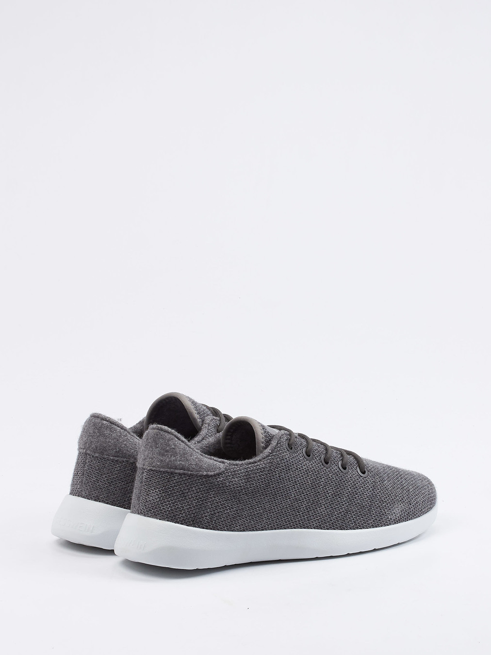 Sneaker grau 7413409000403