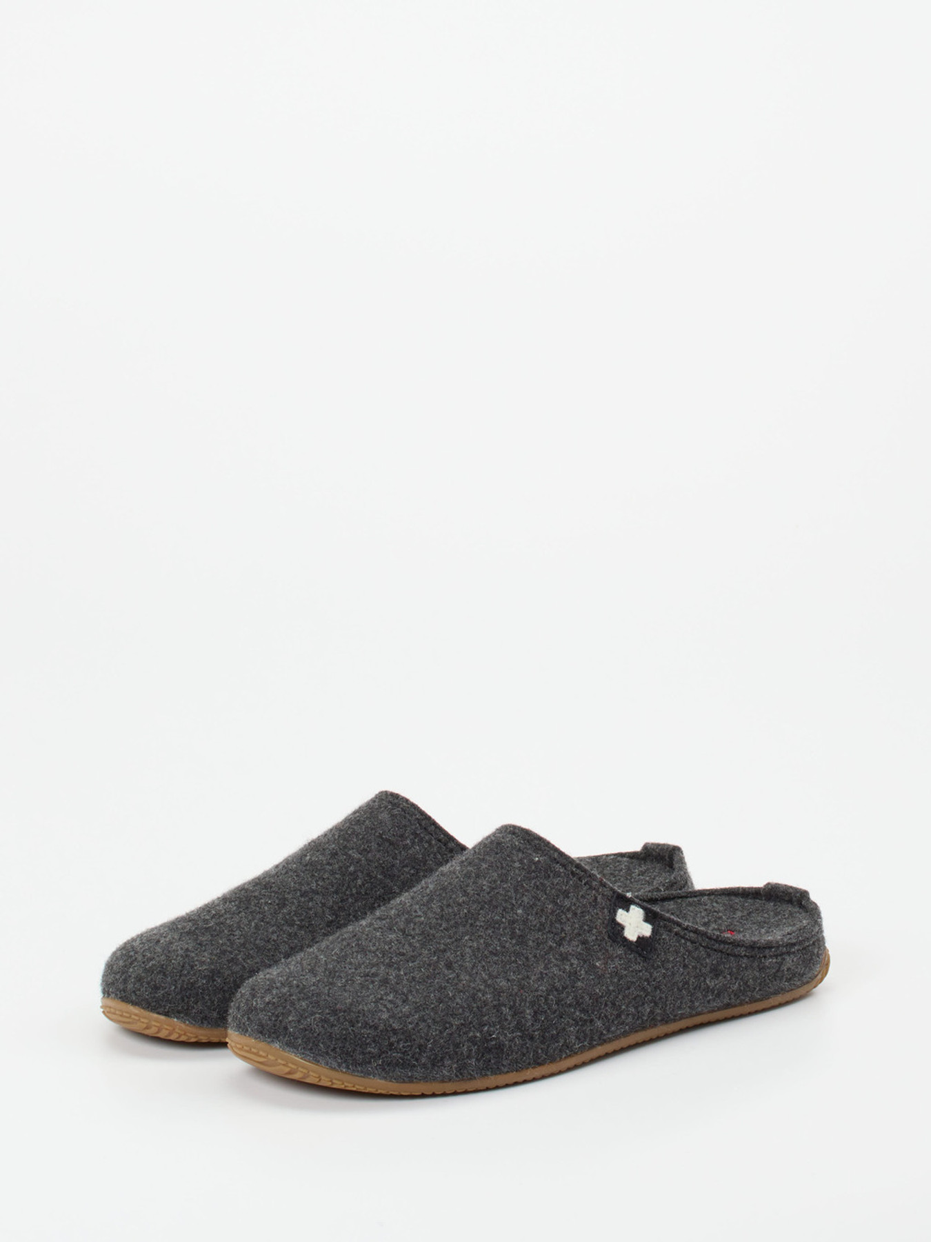 Hausschuh grau 7463409000502