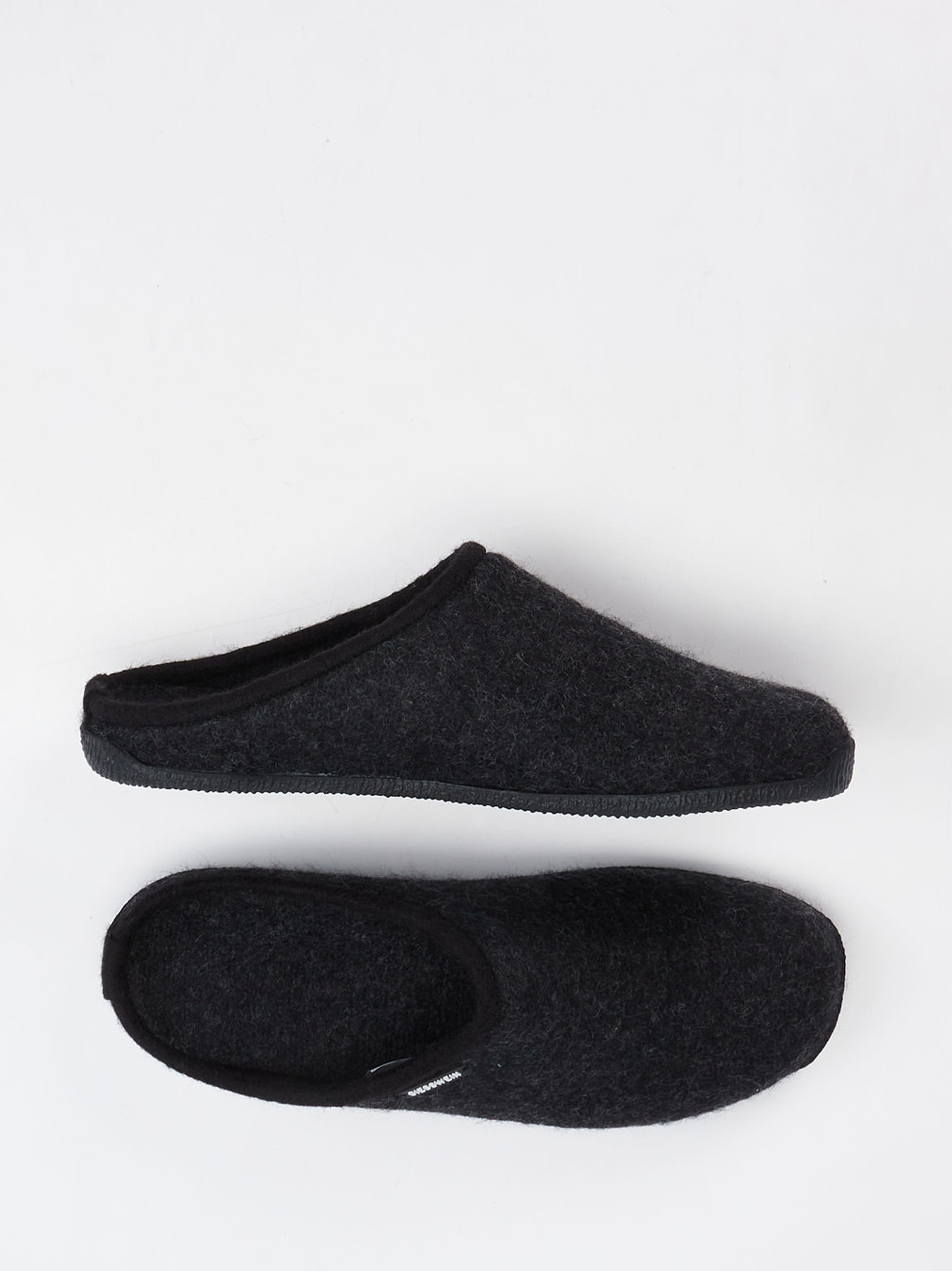 Hausschuh grau 7463409000304