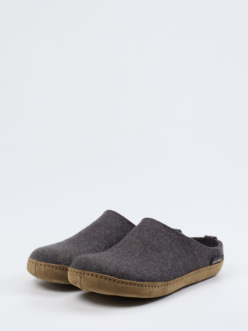 Hauspantolette grau 7463409004202