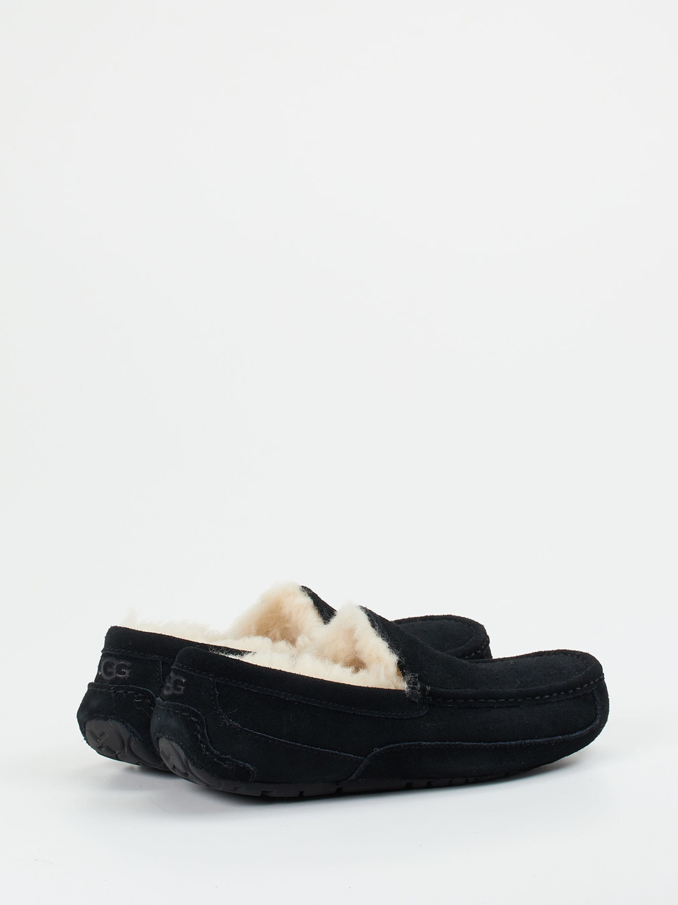 Hausschuh schwarz 7472009000603