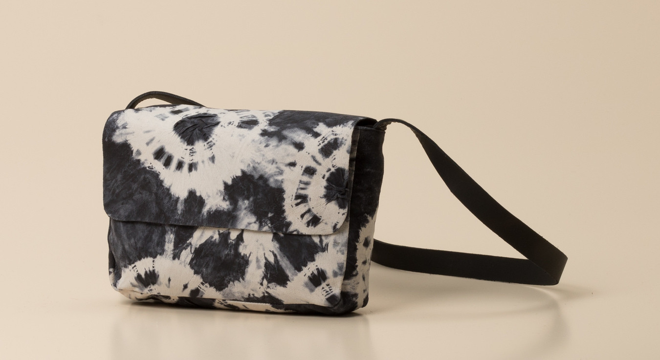 Umhängetasche schwarz 9111007001702