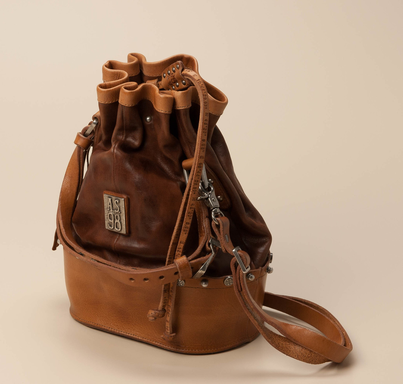 Beuteltasche braun 9111292000102