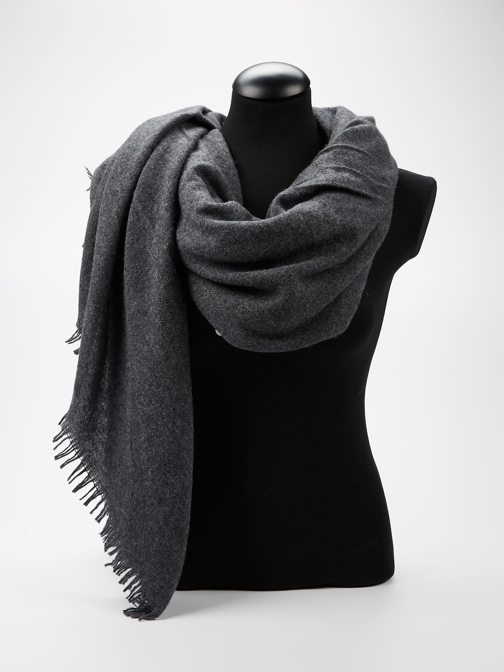 Tuch grau 9135409002101