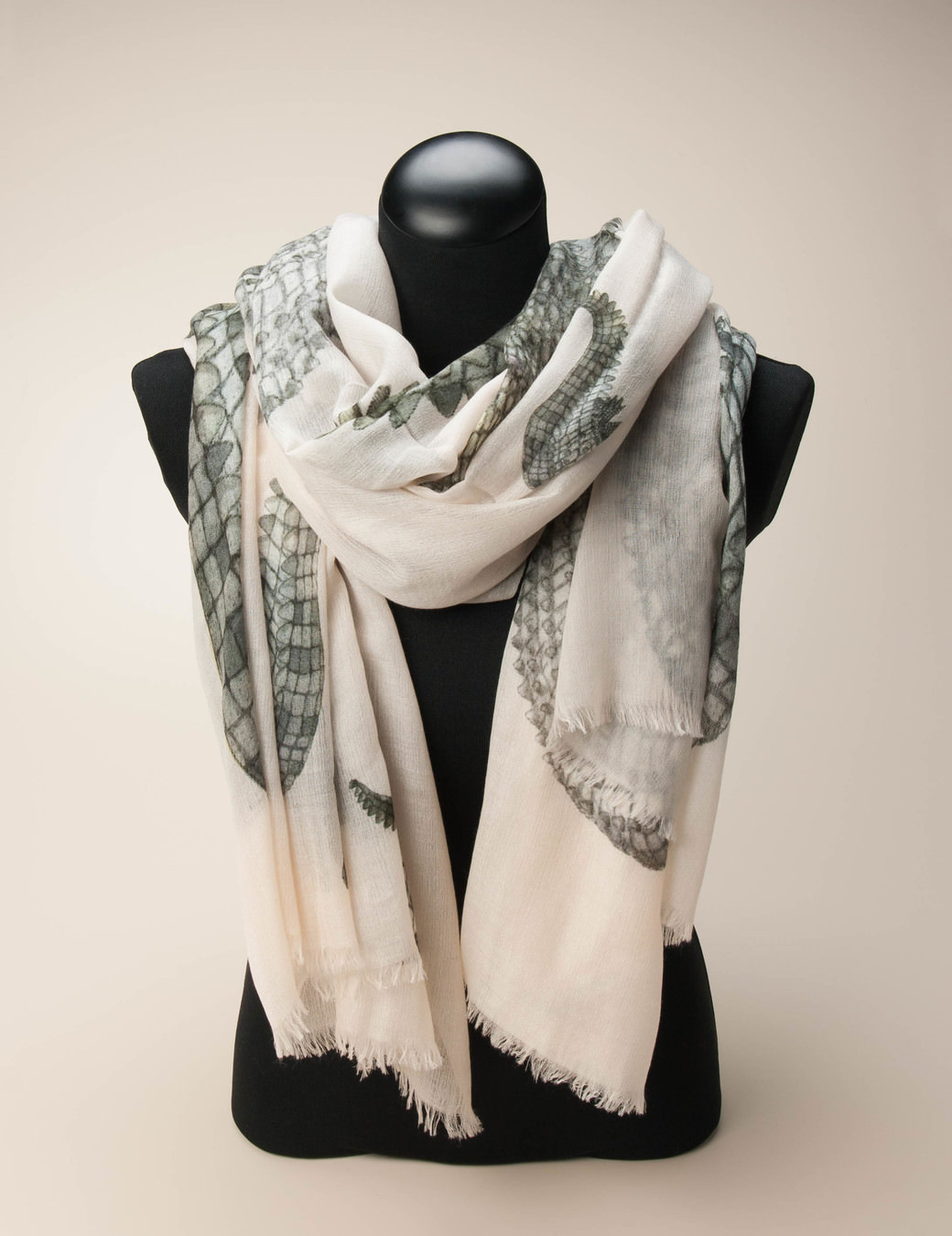 Schal weiß 913579900102