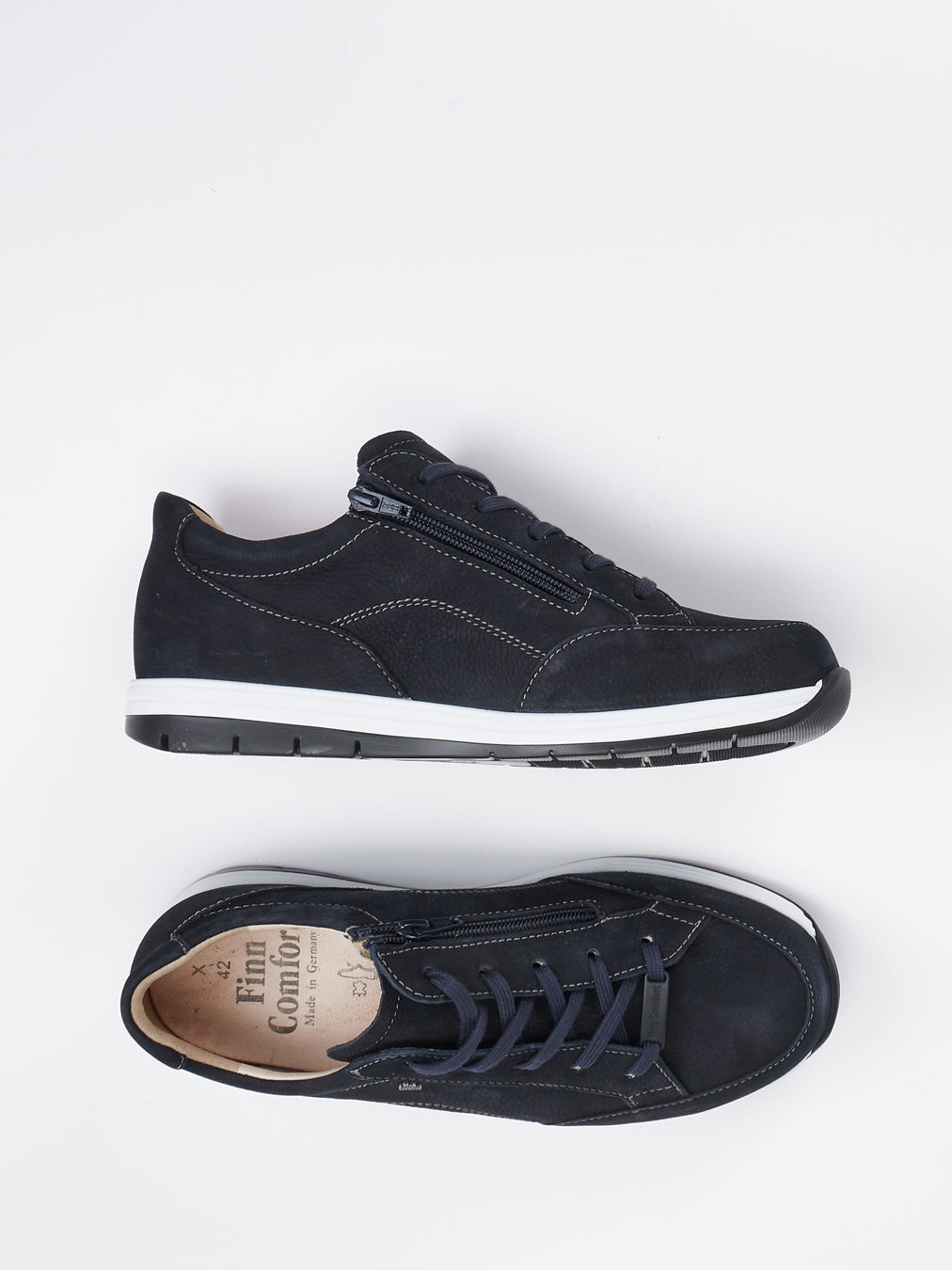 Schnürschuh blau 4651109004404