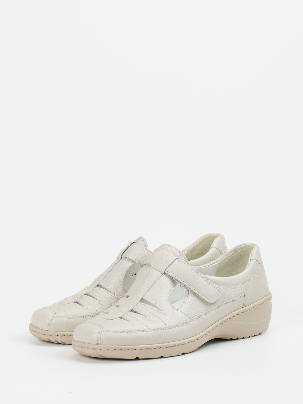 Slipper beige 2583359000302