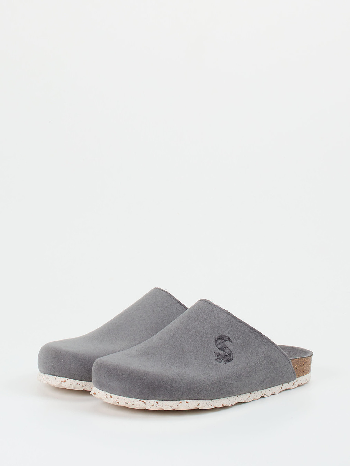 Pantolette grau 7103409000102