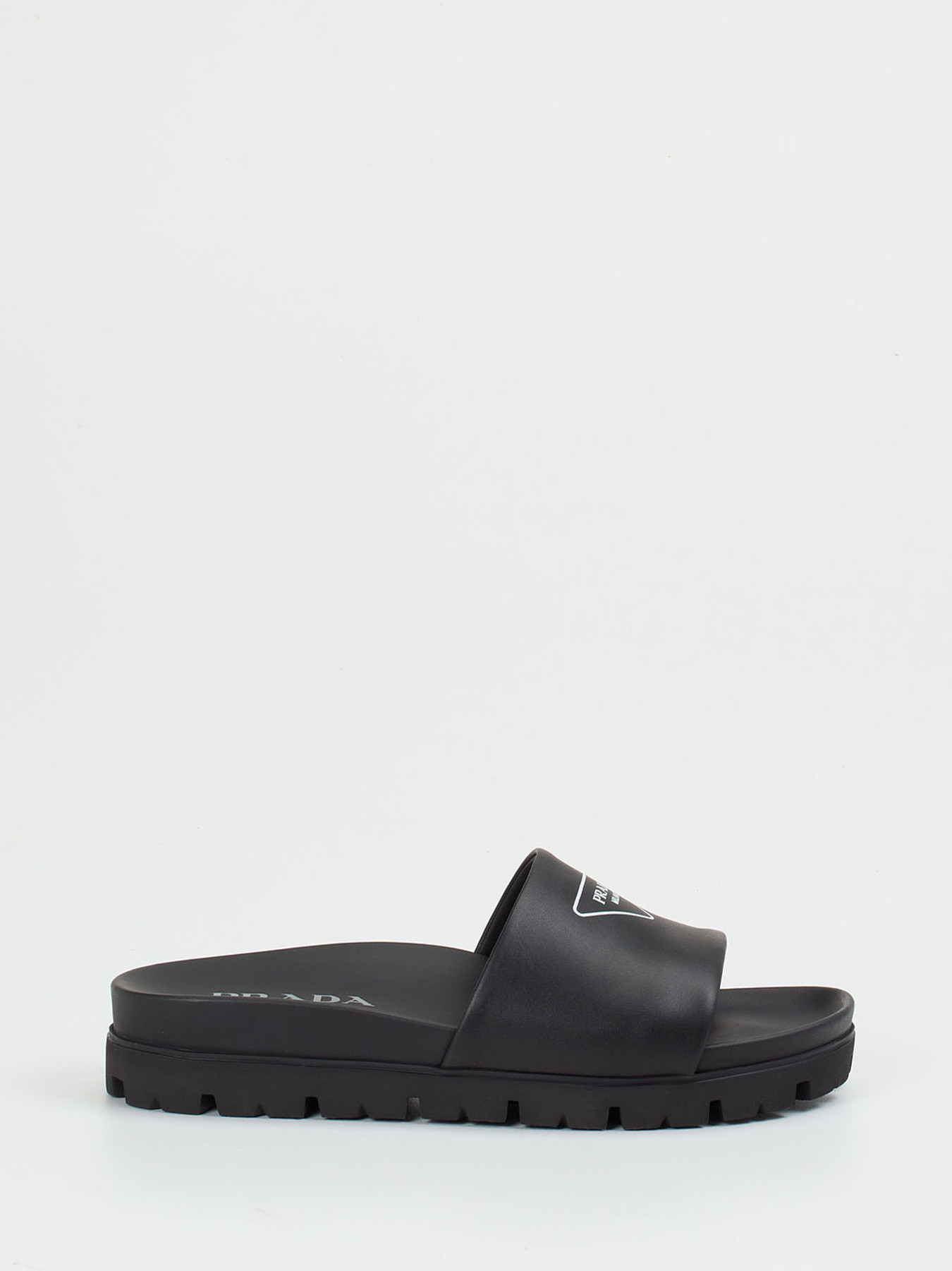 Pantolette schwarz 4101009003401