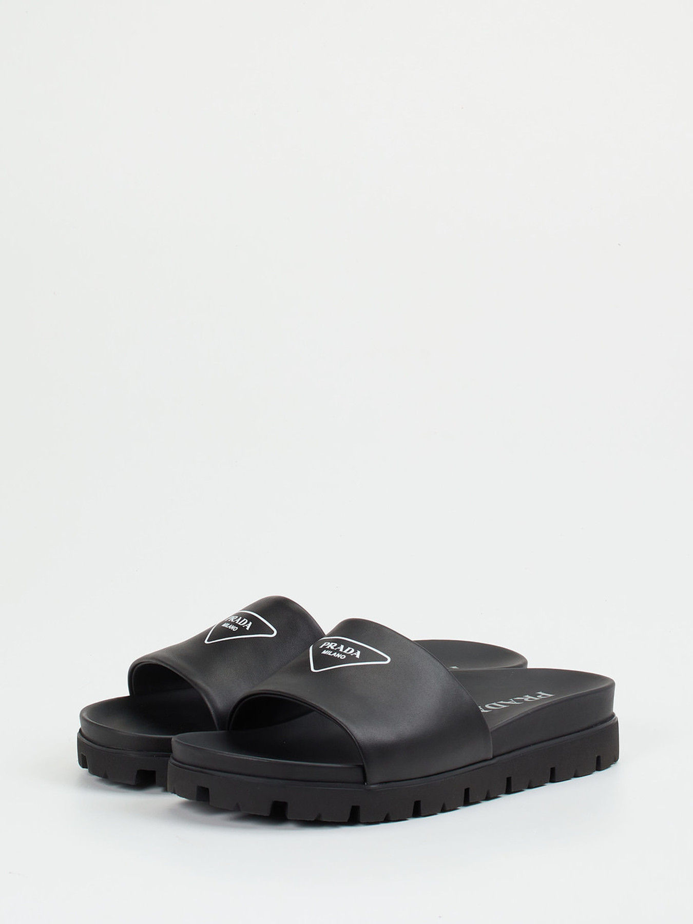 Pantolette schwarz 4101009003402