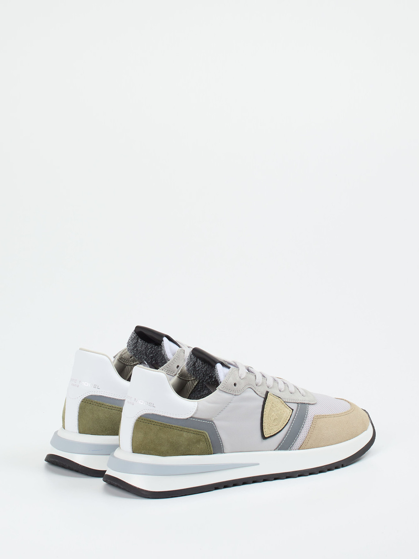 Sneaker grau 4661403000303