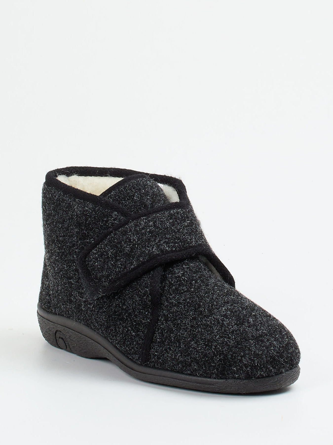 Hausschuh grau 7173409002806