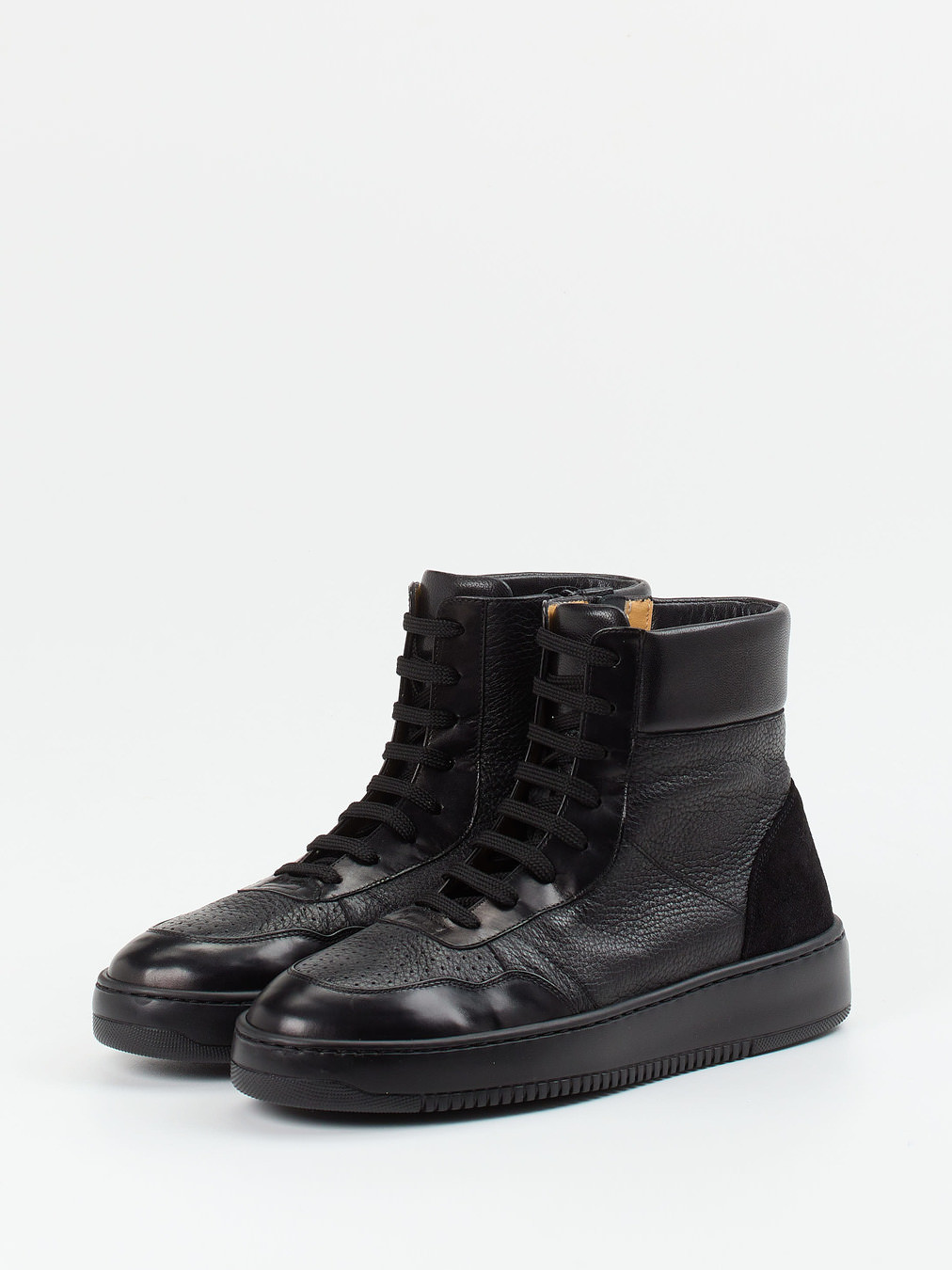Sneaker High schwarz 1673009002702