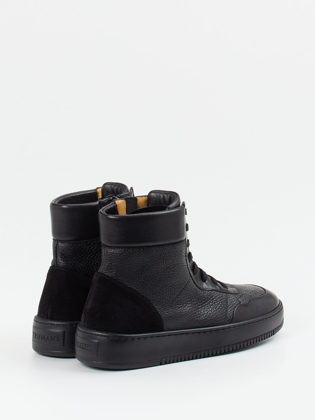 Sneaker High schwarz 1673009002703