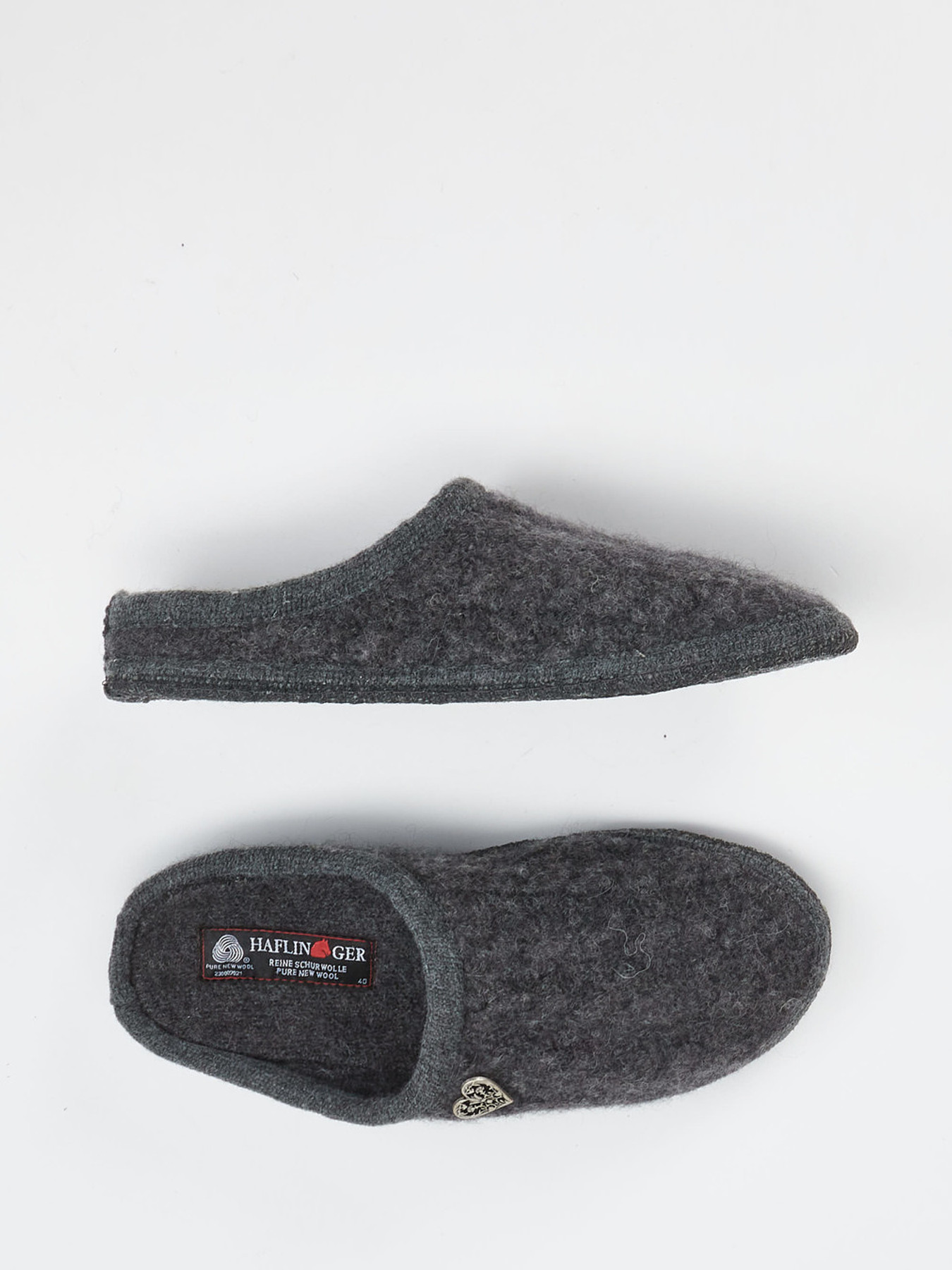 Hausschuh grau 7163409011104