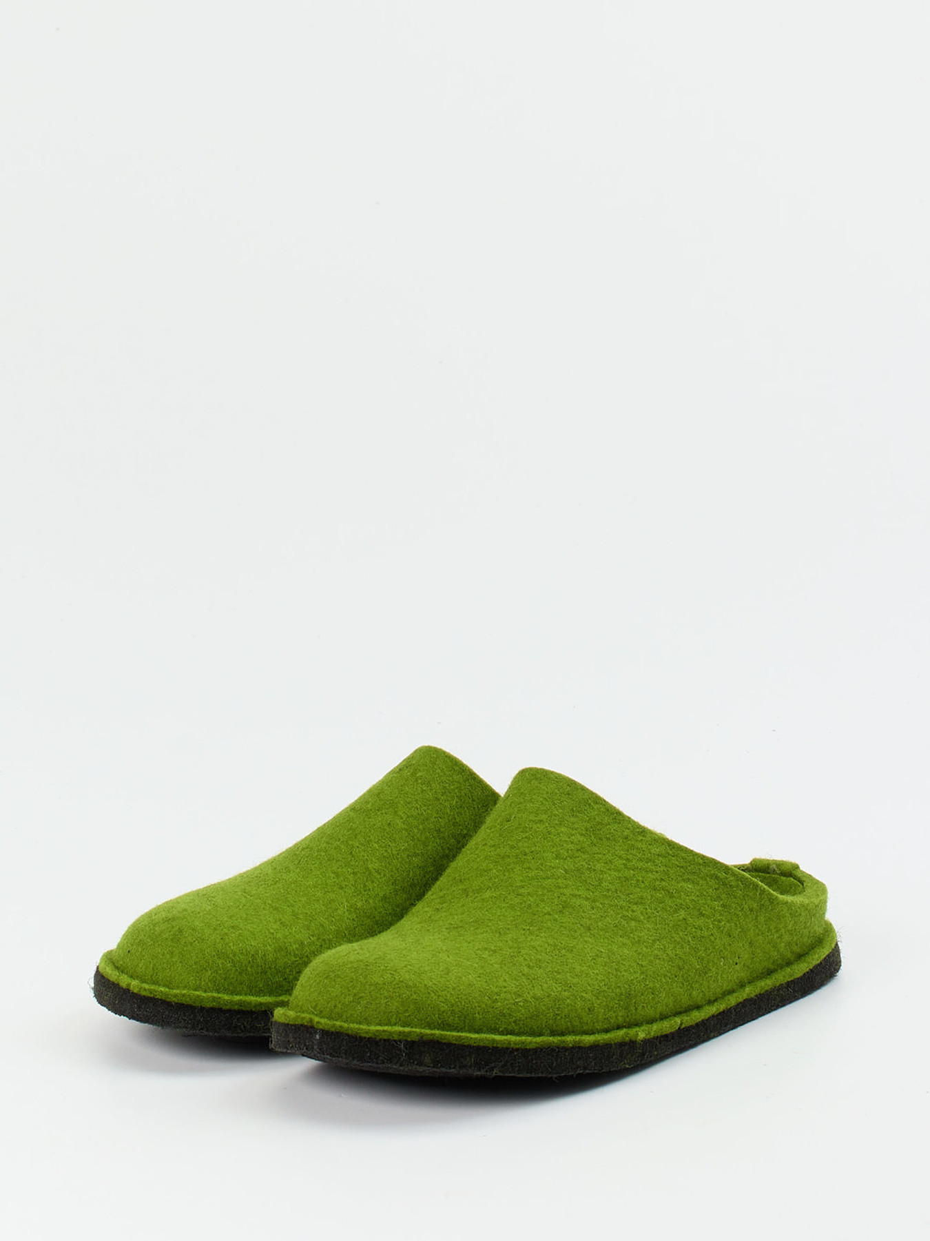 Hausschuh grün 7163659001302