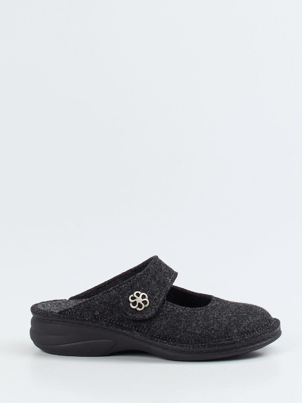 Hausschuh grau 7163409010701